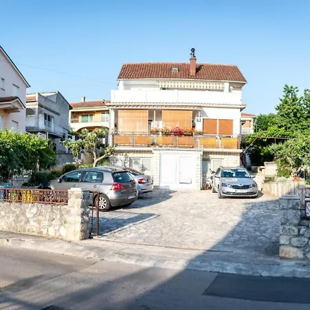 Ljubica *